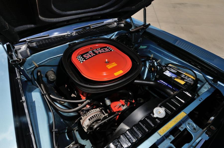  Dodge Challenger TA 340 Six Pack Hardtop 1970 года  (фото 40 из 41)